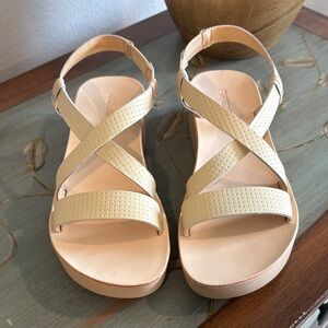 OluKai Women's Cream Sandals
